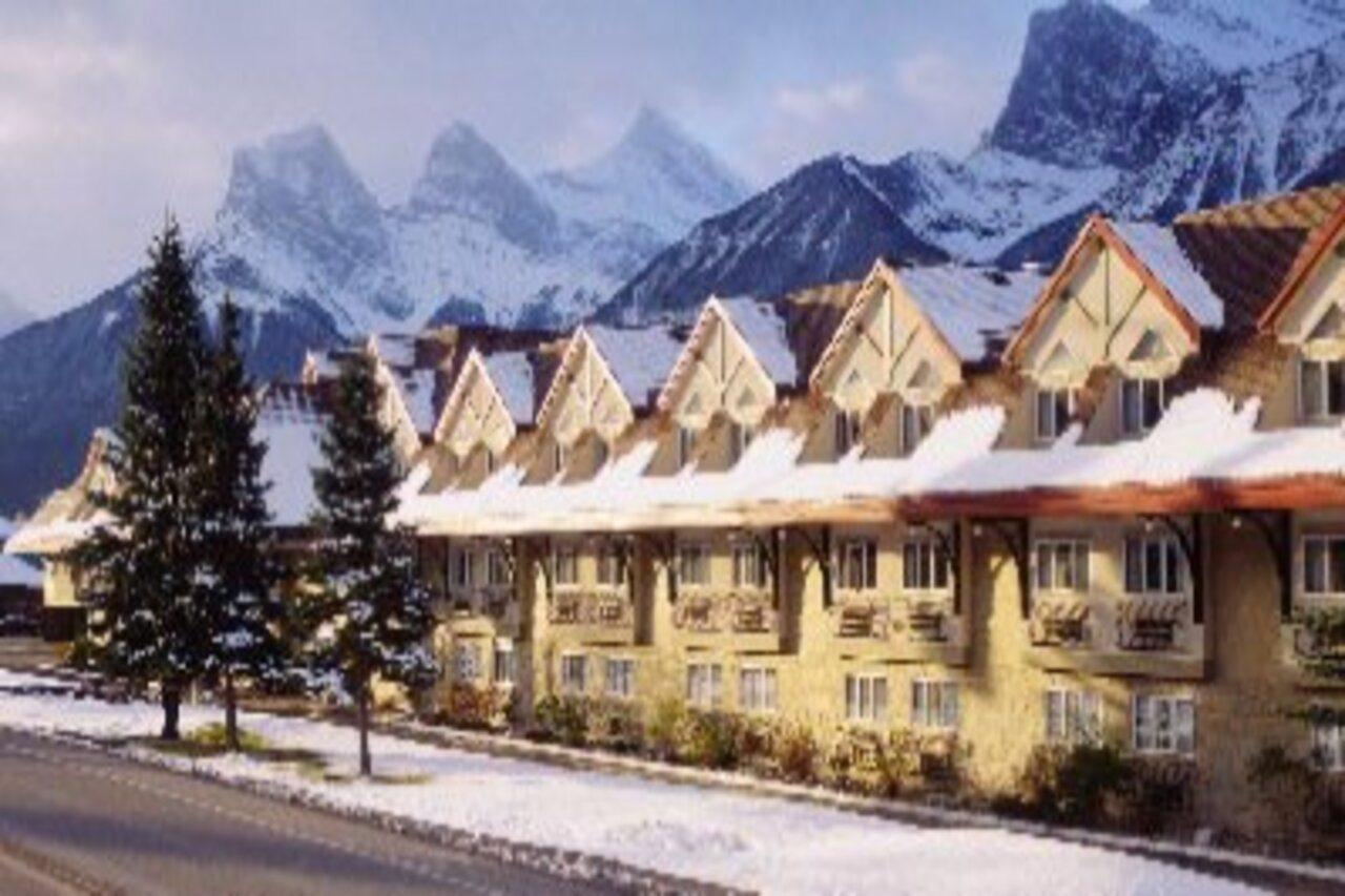 Canmore Inn & Suites Exteriér fotografie