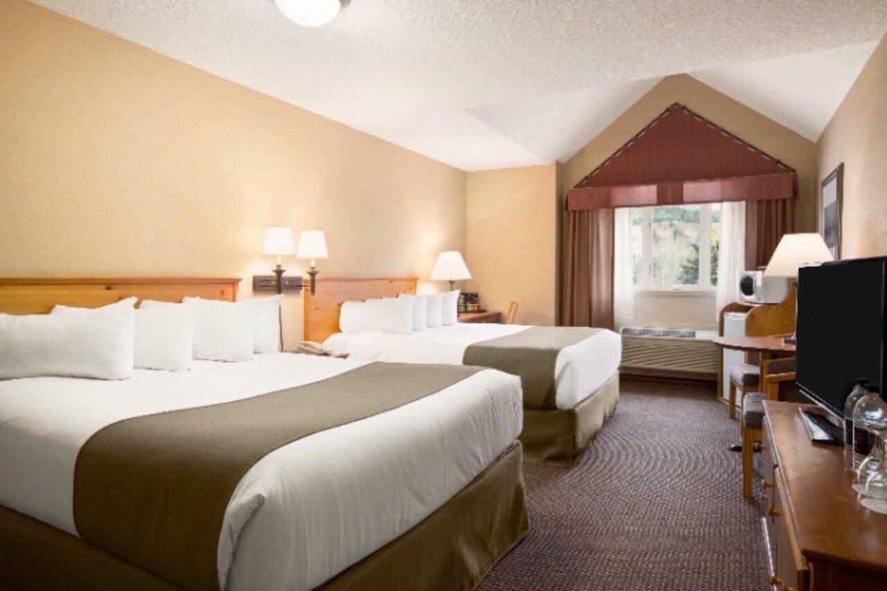 Canmore Inn & Suites Exteriér fotografie